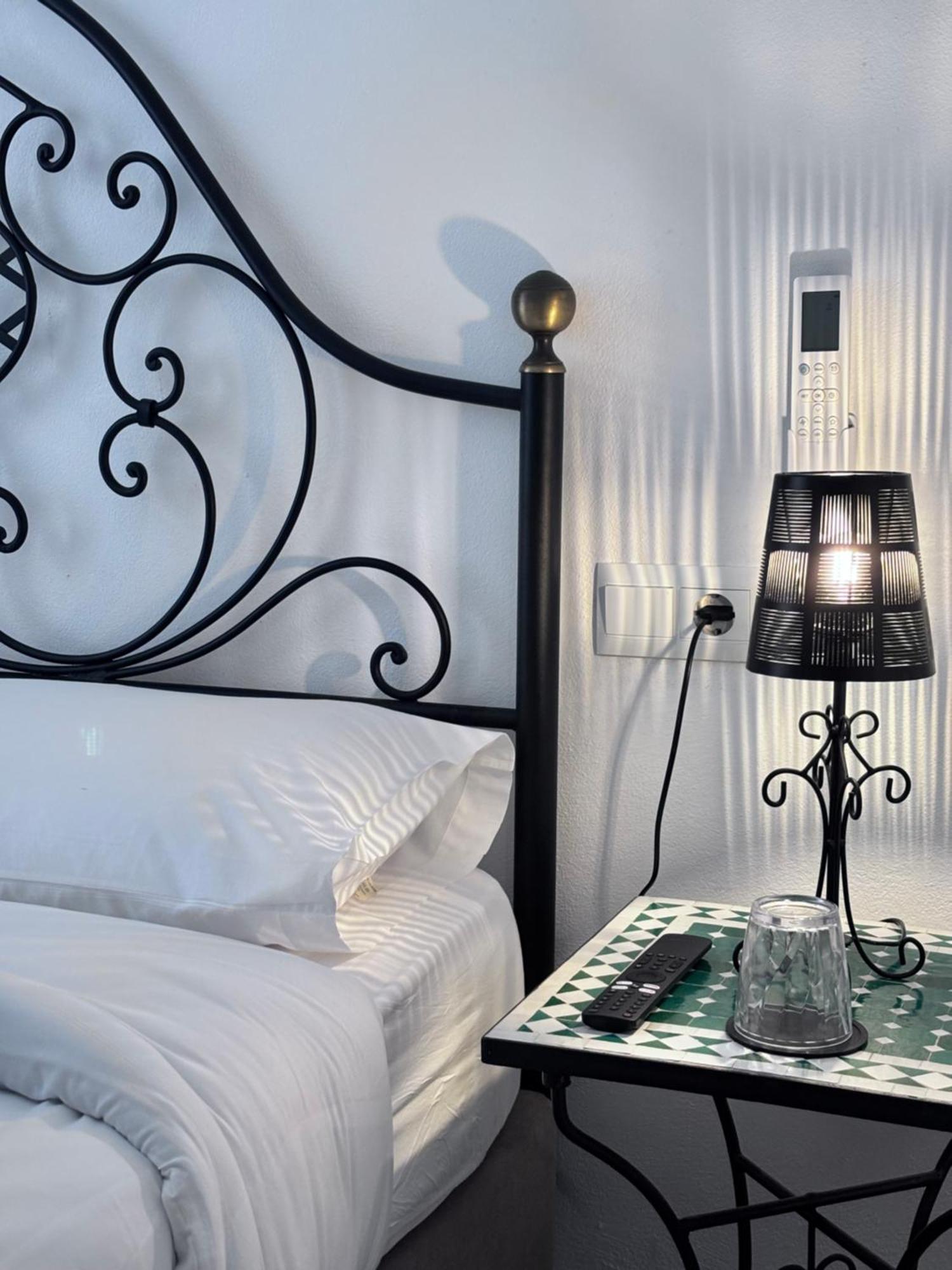 Shanti'S Andalusian Rooms Málaga Exterior foto